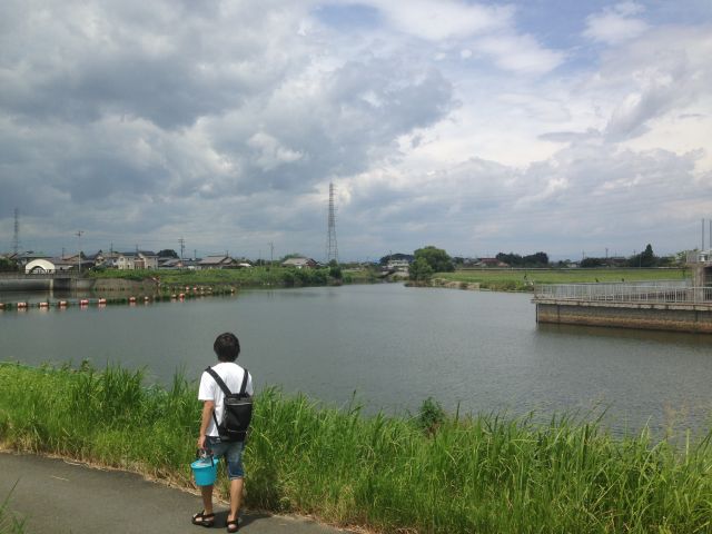 稲沢市でブラックバスが釣れる！広口池にフナ釣りに行って来ました。