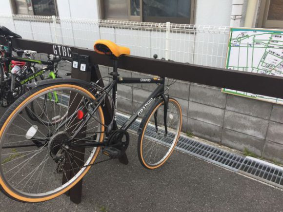 おちょぼ稲荷まで自転車で行ってきました。ご利益がスゴイのか今日も大盛況！