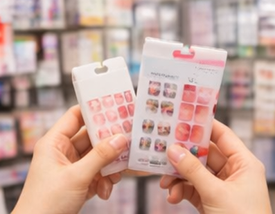 ネイルチップシールはどこに売ってる？販売店まとめ